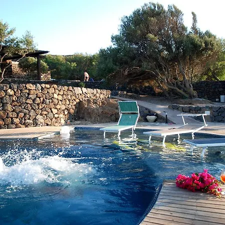 Oda ve Kahvaltı Dammusi Al-qubba Wellness & 4*