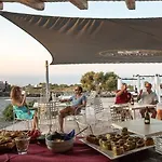 Dammusi Al-qubba Wellness & Campobello