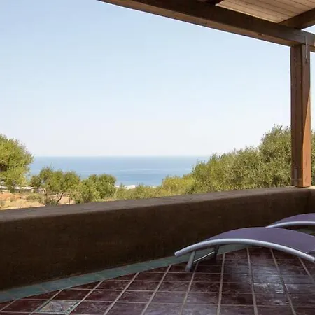 Dammusi Al-qubba Wellness & 4* Campobello