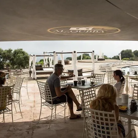 Couette-café Dammusi Al-qubba Wellness & 4*