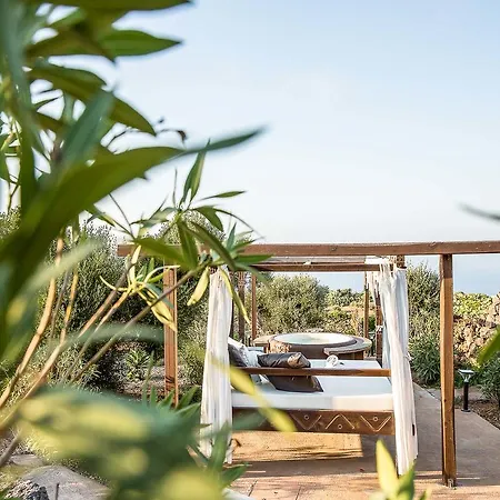 Bed & Breakfast Dammusi Al-qubba Wellness &