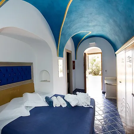 Dammusi Al-qubba Wellness & Bed & Breakfast 4*