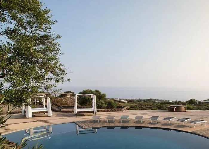 Dammusi Al-qubba Wellness&resort Bed & Breakfast 4*