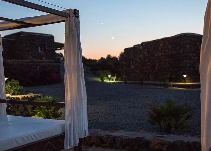 Dammusi Al-qubba Wellness&resort 4*